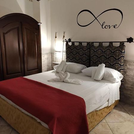 Casa Vacanza Villa Teresa Dix Торре-Лапилло Экстерьер фото